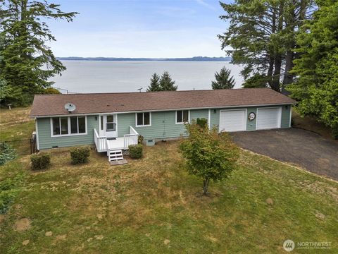 Photo of 42 Gunnar Lane, South Bend, WA 98586 (MLS # 2417632)