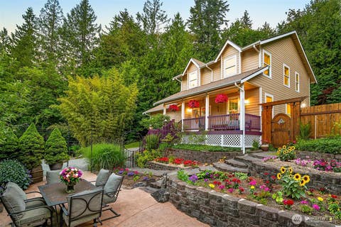 Photo of 755 Top Place, Sedro Woolley, WA 98284 (MLS # 2541950)