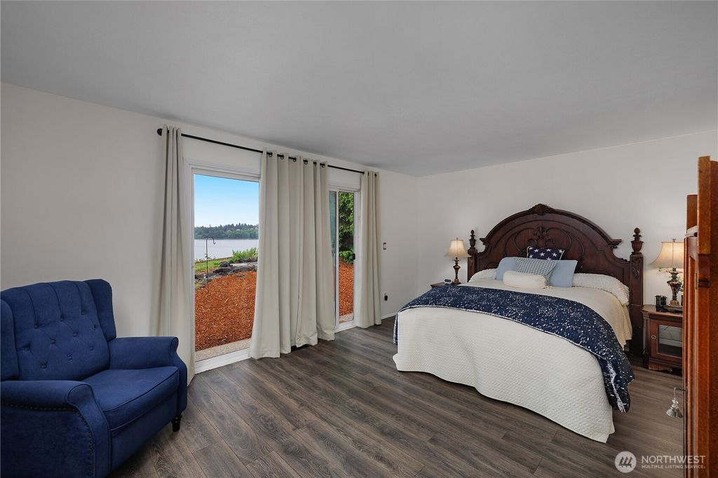 listing image 9363878744927616756