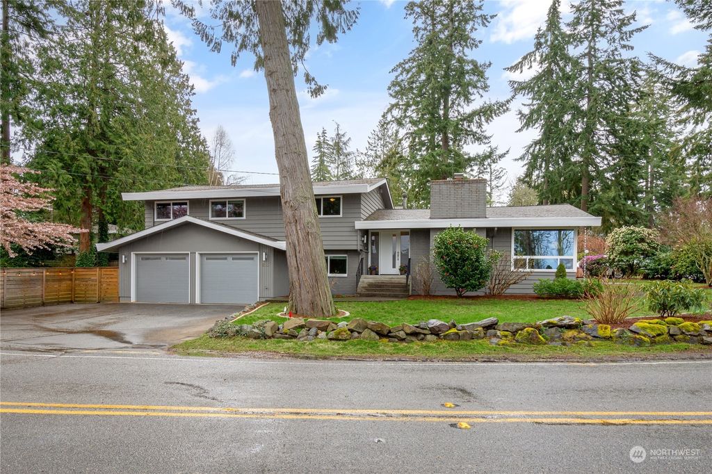 Photo of 855 NW 180th Street, Shoreline, WA 98177 (MLS # 2051217)