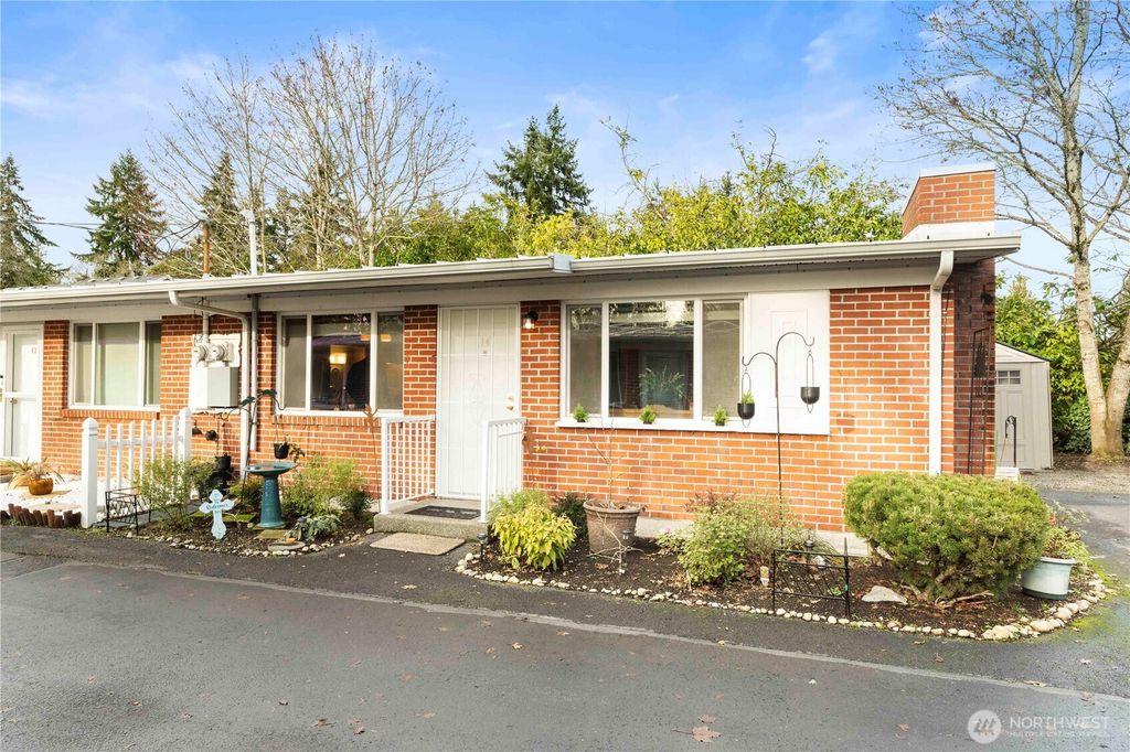 Photo of 8414 John Dower Road SW #14, Lakewood, WA 98499 (MLS # 2467593)