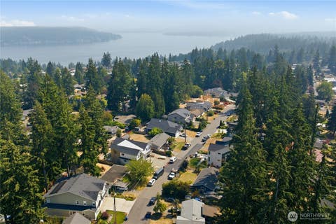 Photo of 1002 167th Place NE, Bellevue, WA 98008 (MLS # 2569209)