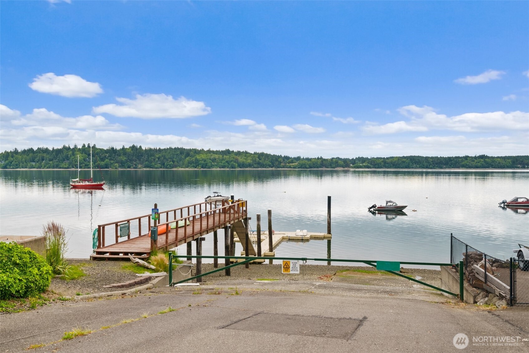 2151 Beverly Beach Drive NW