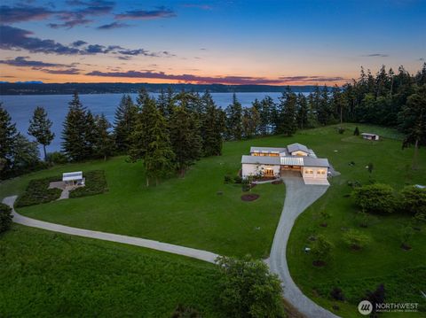 Photo of 1035 Susan Street, Coupeville, WA 98239 (MLS # 2527448)
