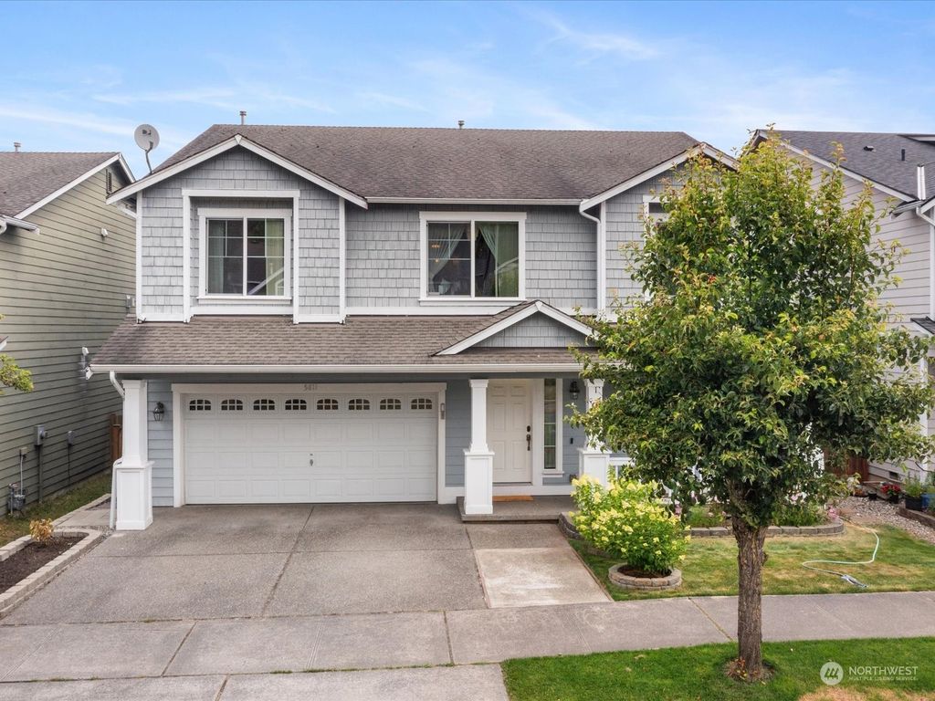Photo of 5811 120th Place SE, Snohomish, WA 98296 (MLS # 2269511)