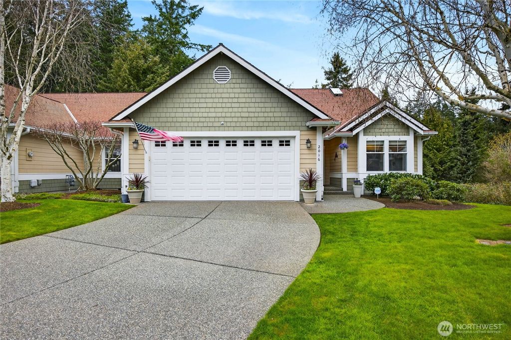 Photo of 2016 Cascade Court, Anacortes, WA 98221 (MLS # 2502324)