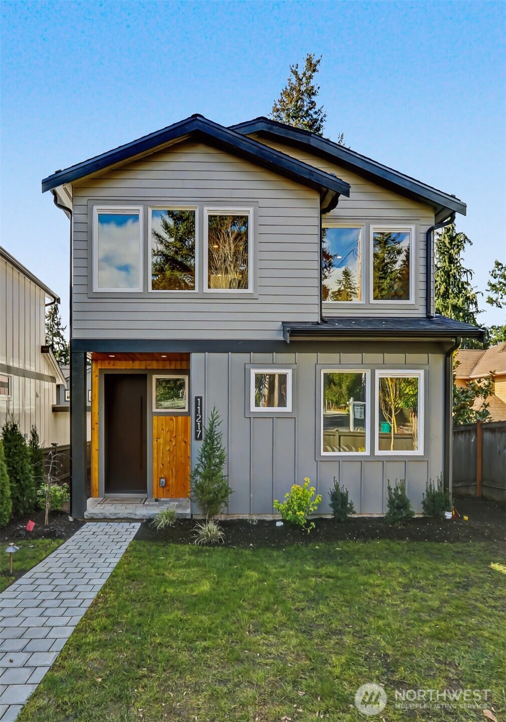 11217 NE 95th Street