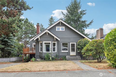 Photo of 4437 46th Avenue SW, Seattle, WA 98116 (MLS # 2418603)