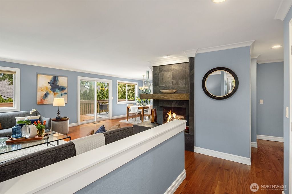 Photo of 6240 NE 204th Place, Kenmore, WA 98028 (MLS # 2511167)