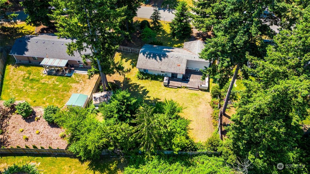 listing image 9367433168240395360