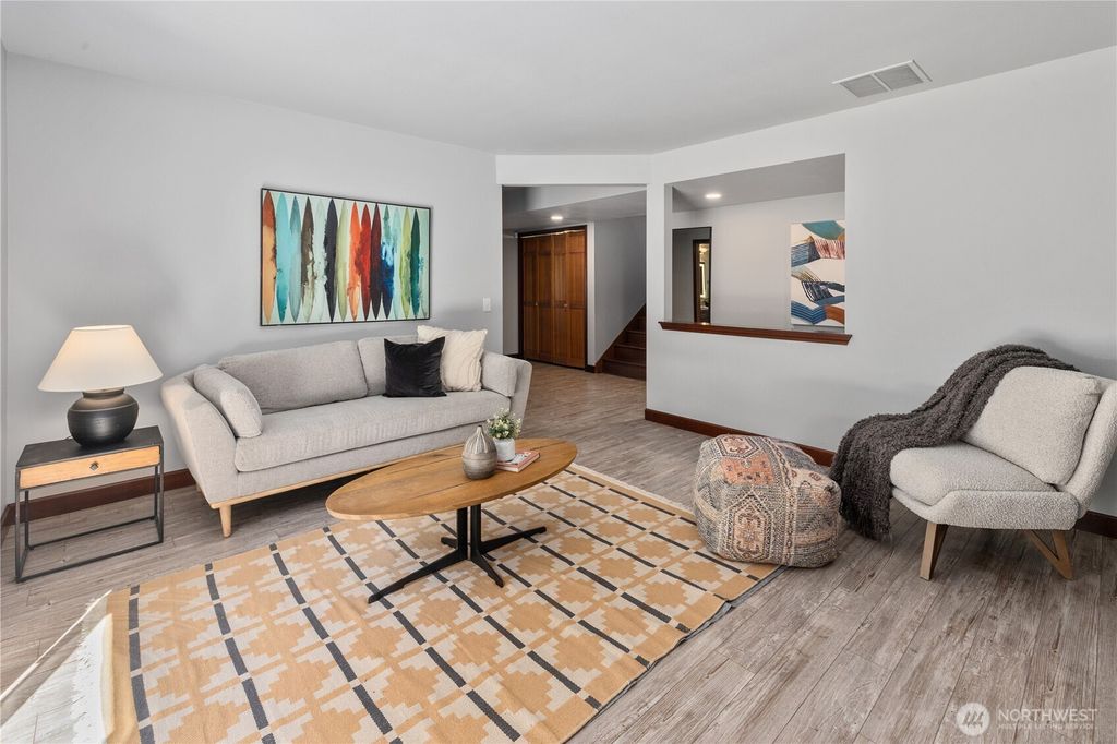 listing image 9366581094195894435