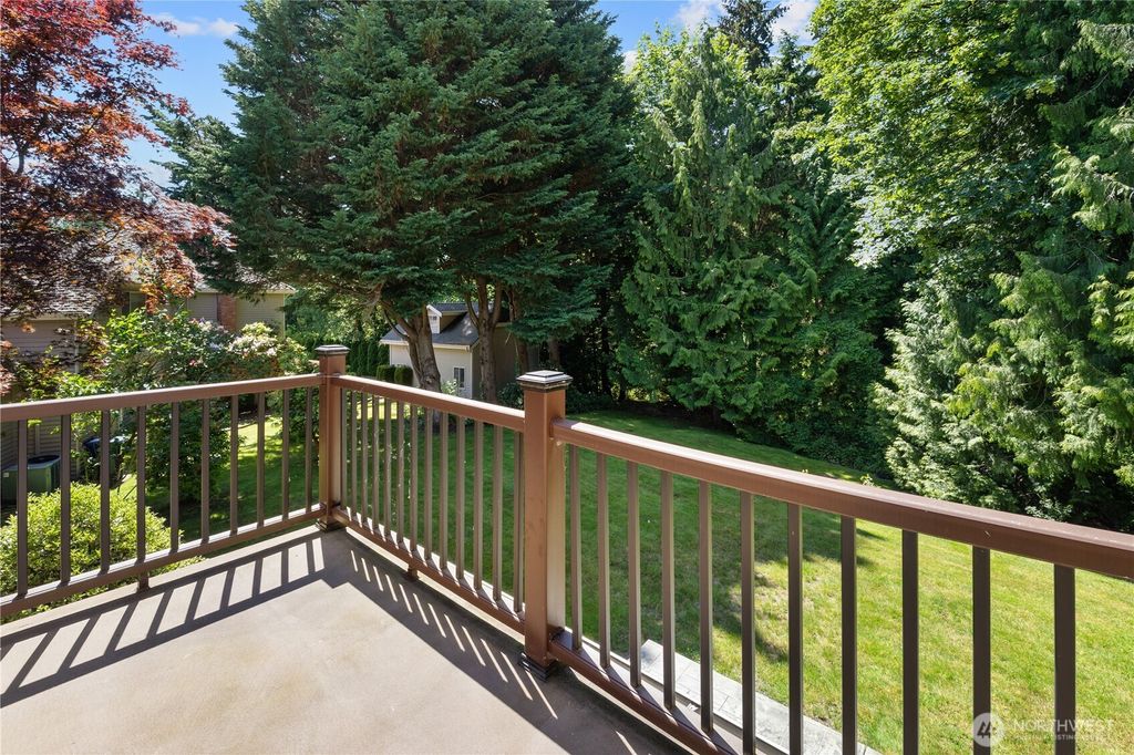 listing image 9366209505228977855