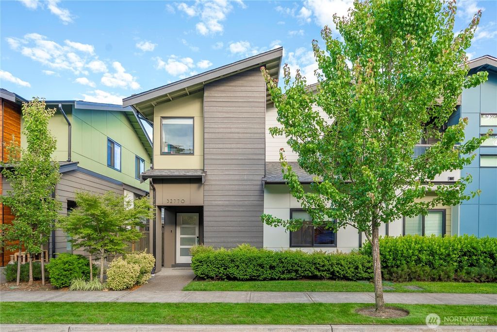 Photo of 32770 Madrona Avenue SE, Black Diamond, WA 98010 (MLS # 2420097)