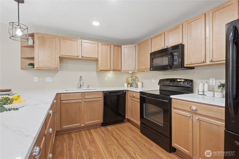 700 Front Street S E206