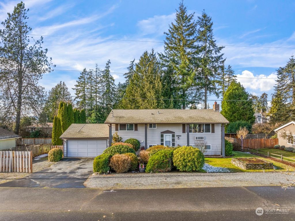 Photo of 19023 86th Avenue NE, Bothell, WA 98011 (MLS # 2326593)