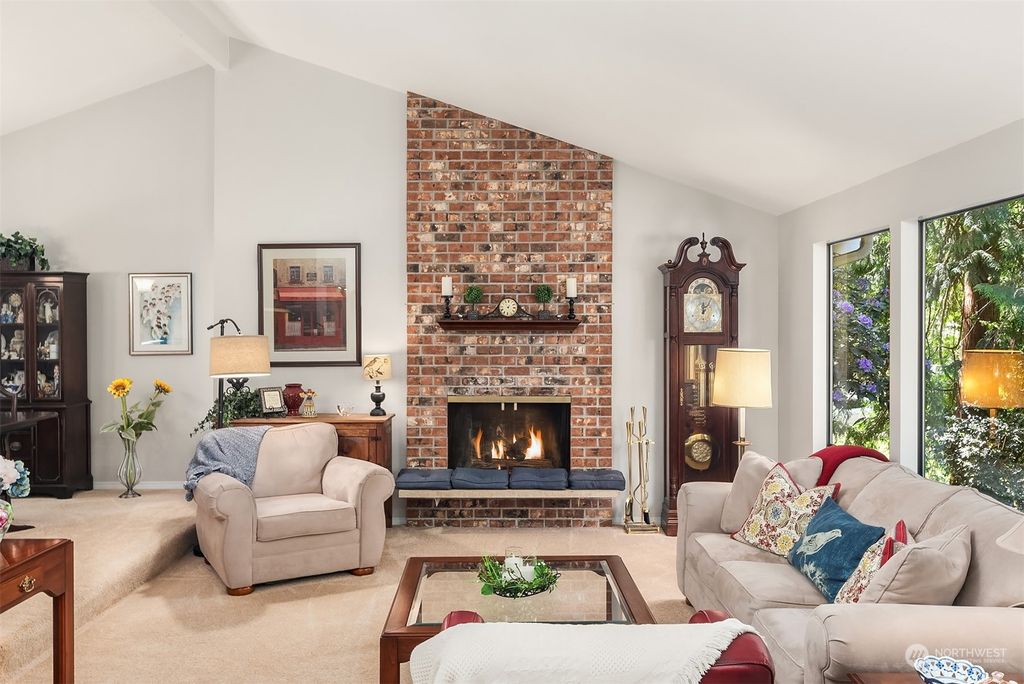 Photo of 23017 38th Avenue SE, Bothell, WA 98021 (MLS # 2237665)