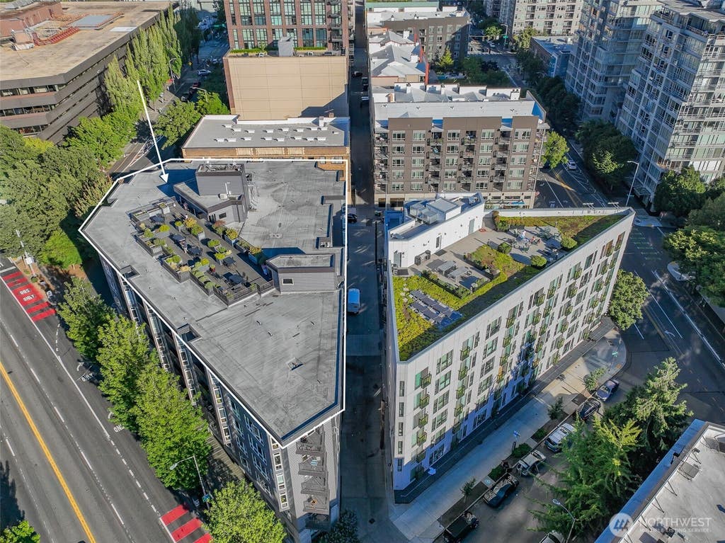 Photo of 159 Denny Way #509, Seattle, WA 98109 (MLS # 2564915)
