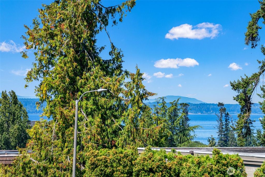 Photo of 500 Elm Way #34, Edmonds, WA 98020 (MLS # 2425279)