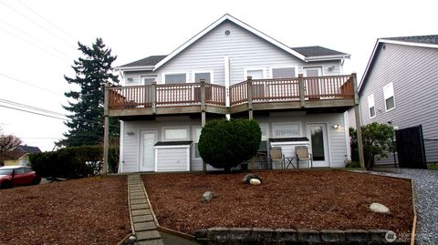 Photo of 522 E 32nd Street, Tacoma, WA 98404 (MLS # 2484059)