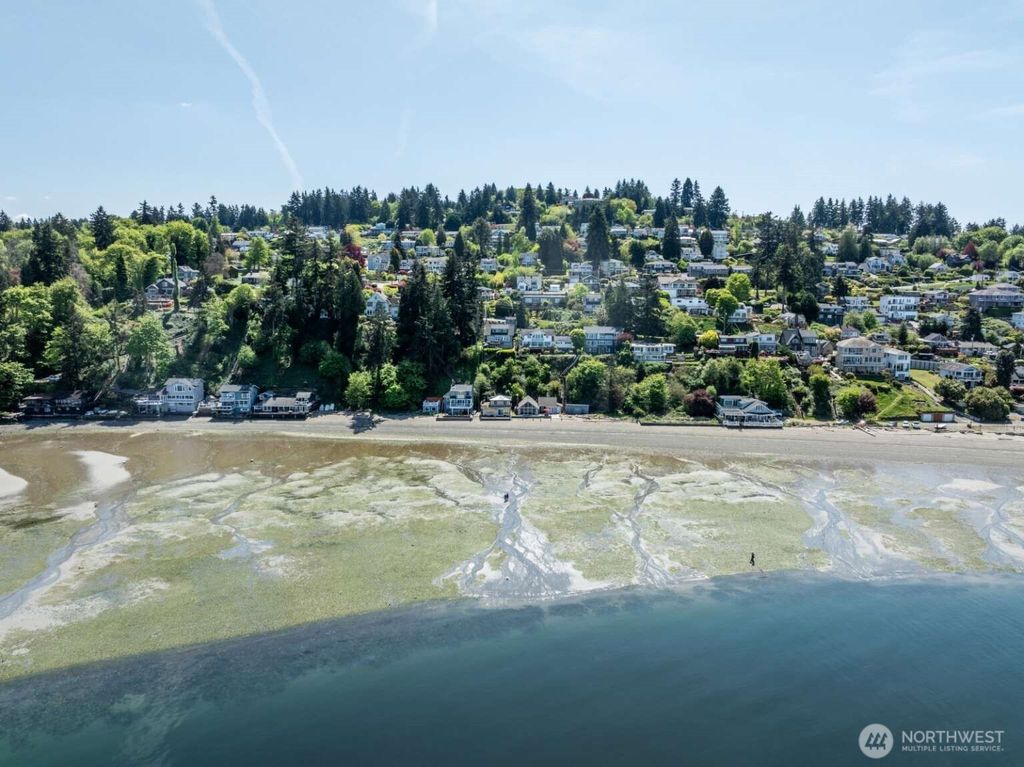 Photo of 1719 Beach Drive NE, Tacoma, WA 98422 (MLS # 2380974)