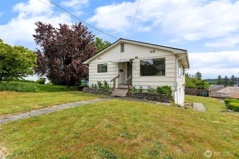 Photo of 1340 Vandalia Avenue, Bremerton, WA 98310 (MLS # 2527400)