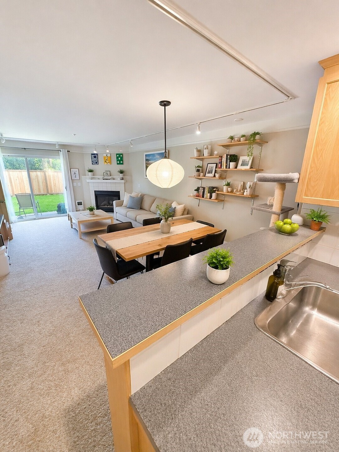 15335 Sunwood Blvd C102