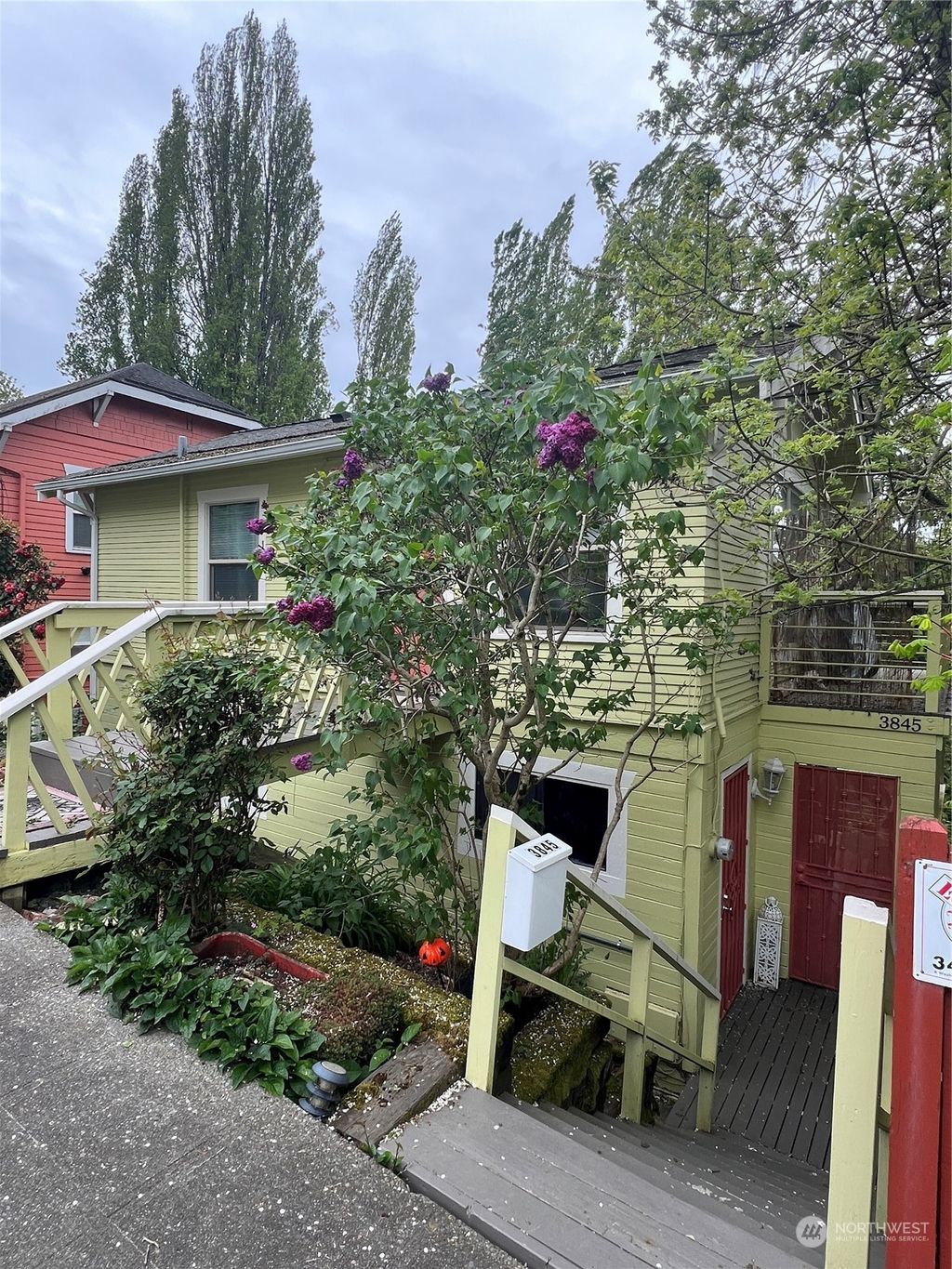 Photo of 3843 22nd Avenue SW, Seattle, WA 98106 (MLS # 2227335)