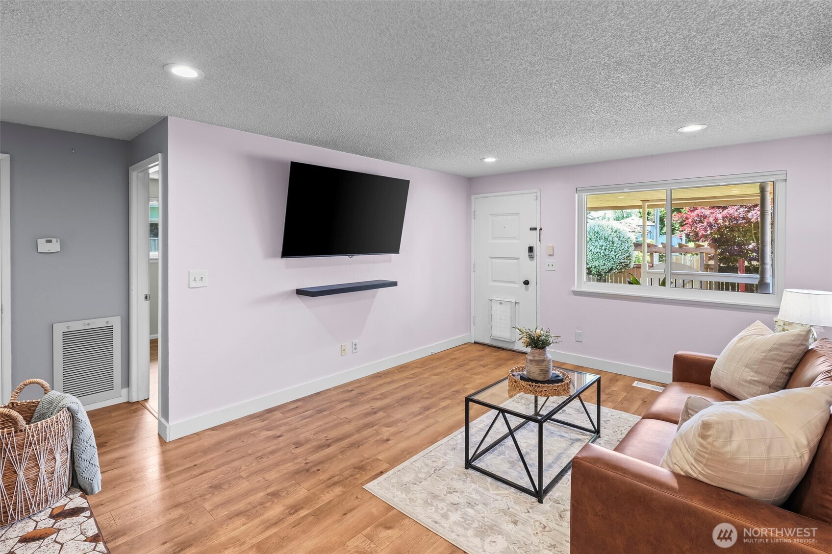 1005 N Stevens
