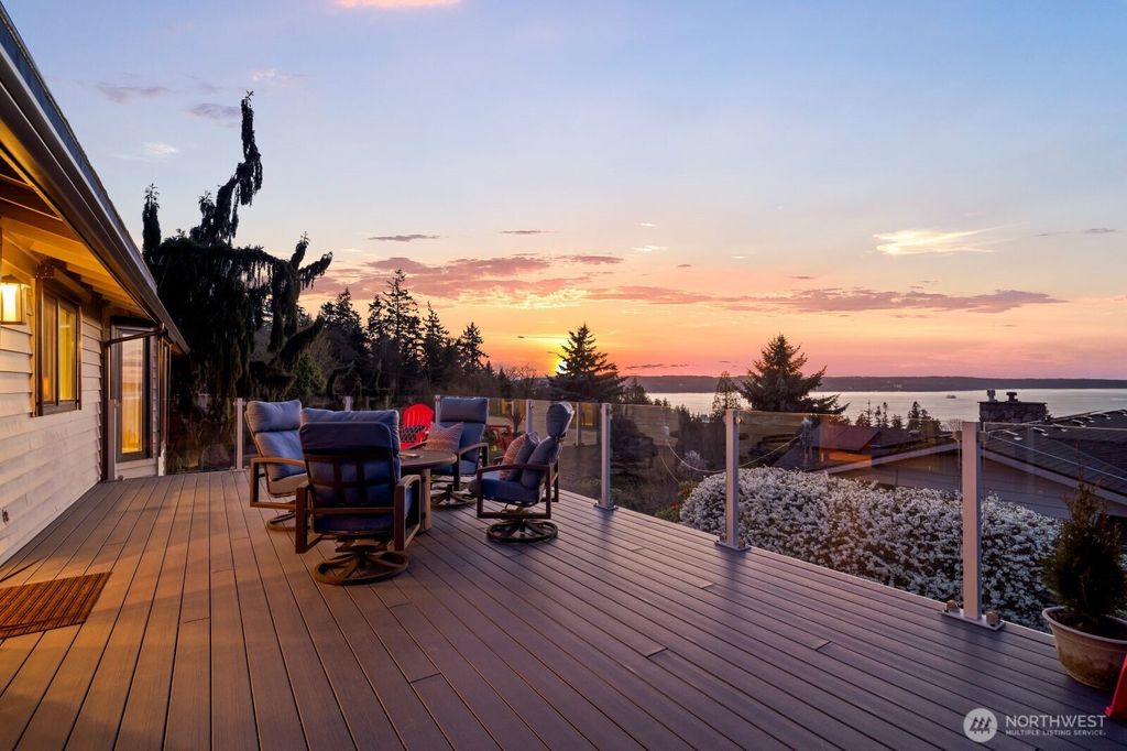 Photo of 5311 Sound Avenue, Everett, WA 98203 (MLS # 2488700)