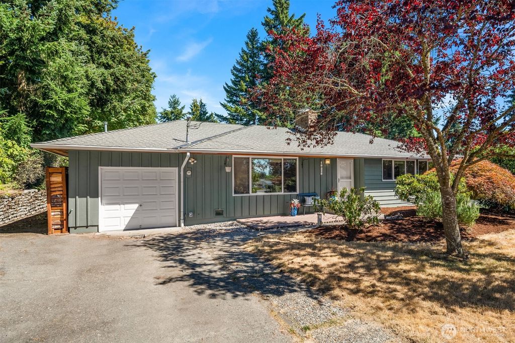 Photo of 19328 4th Avenue S, Des Moines, WA 98148 (MLS # 2420352)
