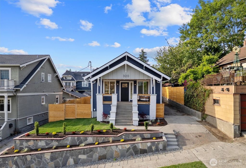 Photo of 320 NW 51st Street, Seattle, WA 98107 (MLS # 2398800)