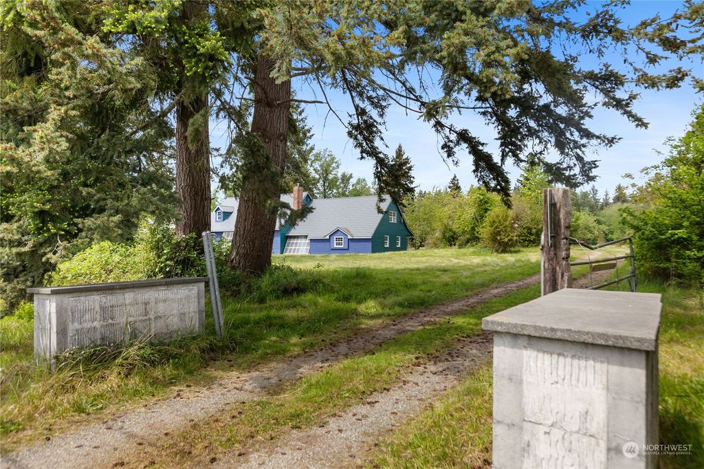 Photo of 11115 60th Street NE, Lake Stevens, WA 98258 (MLS # 2233731)