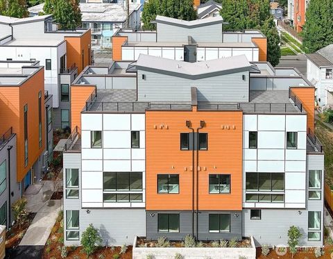 533 S Coverdale Street C Seattle WA 98108