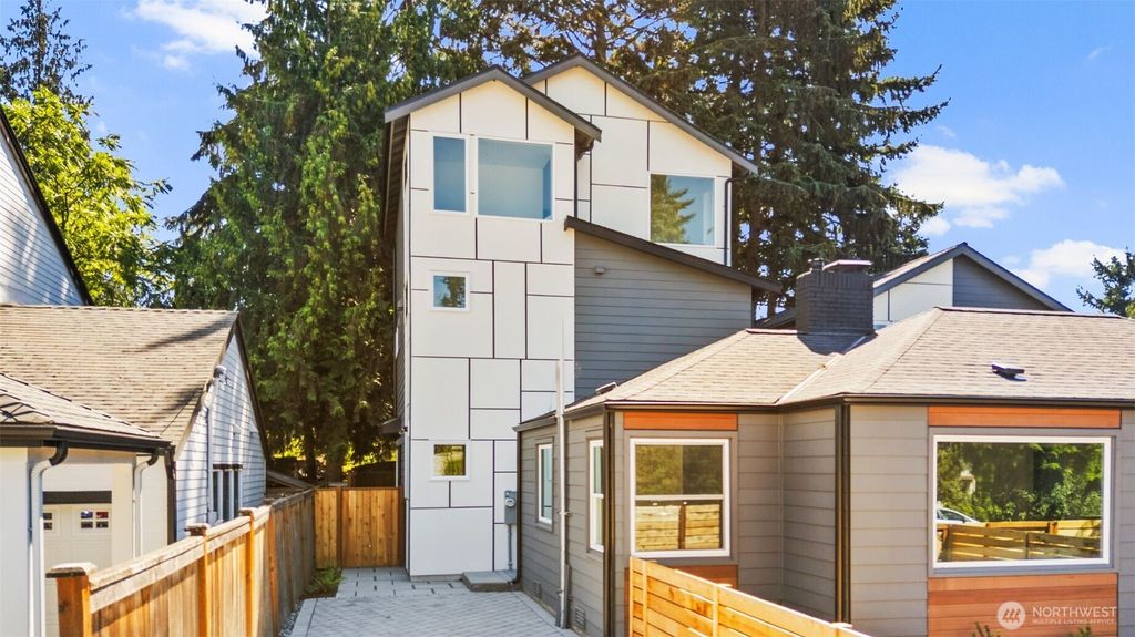 Photo of 3809 NE 89th Street, Seattle, WA 98115 (MLS # 2370798)