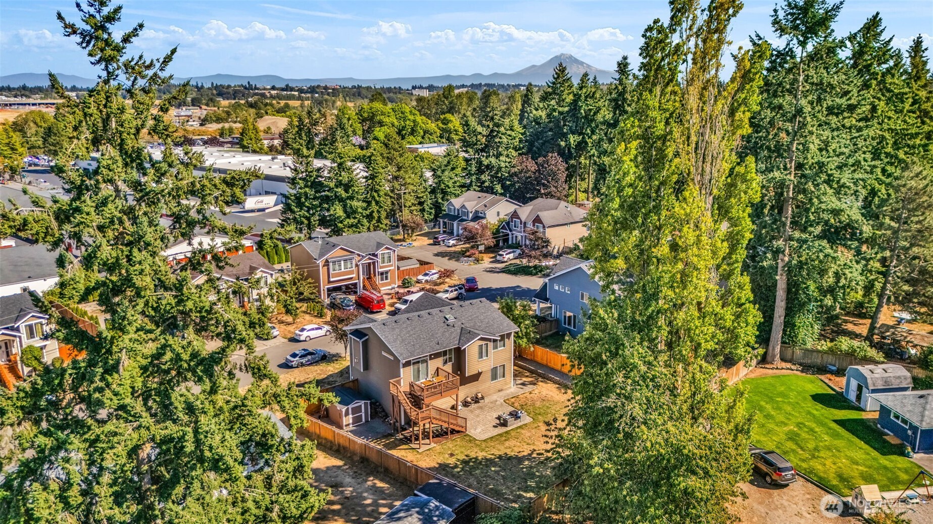 Seattle, Washington 98148, United States, 5 Bedrooms Bedrooms, ,3 BathroomsBathrooms,Residential,Active,190458