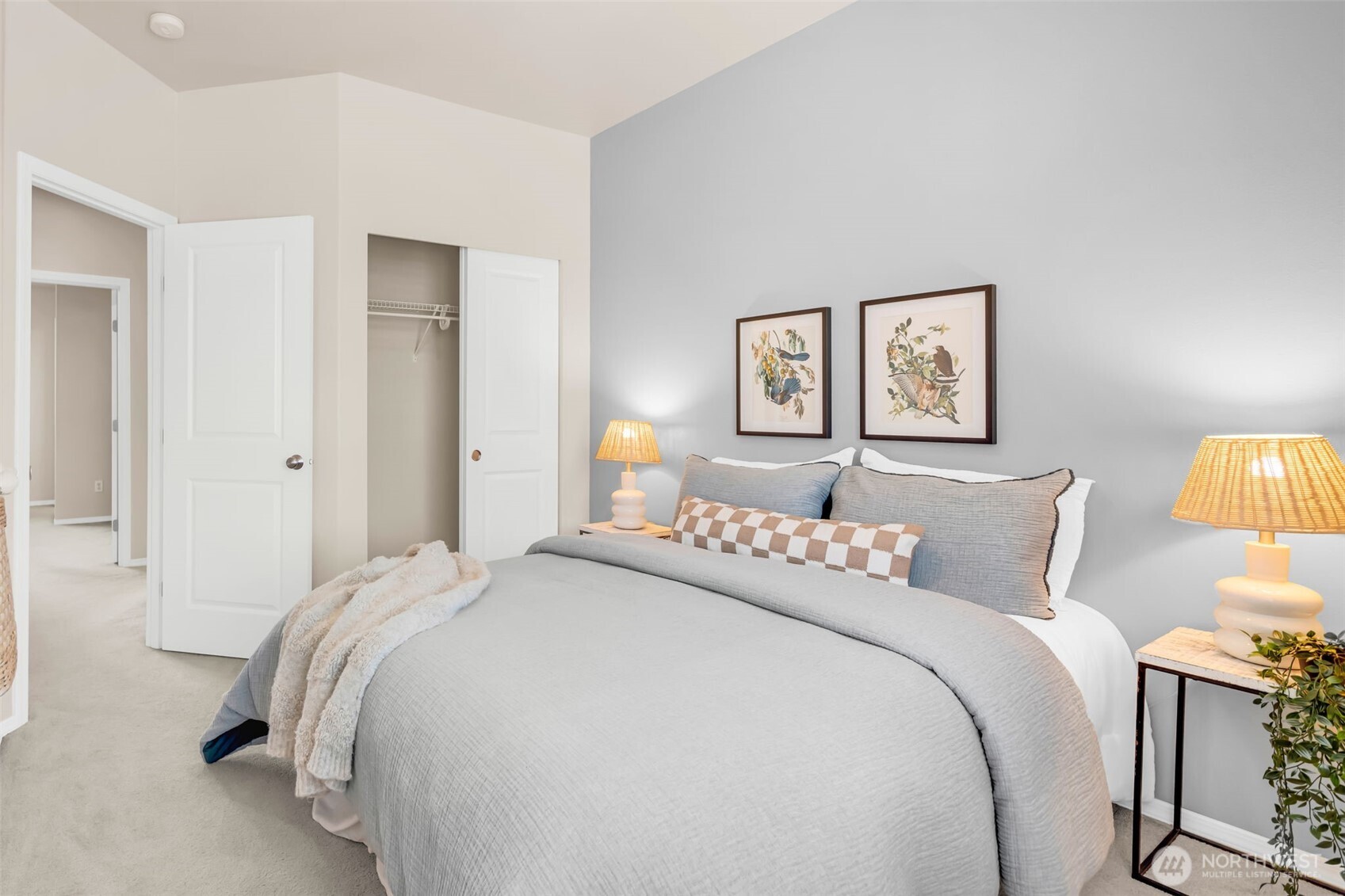 Seattle, Washington 98148, United States, 5 Bedrooms Bedrooms, ,3 BathroomsBathrooms,Residential,Active,190458