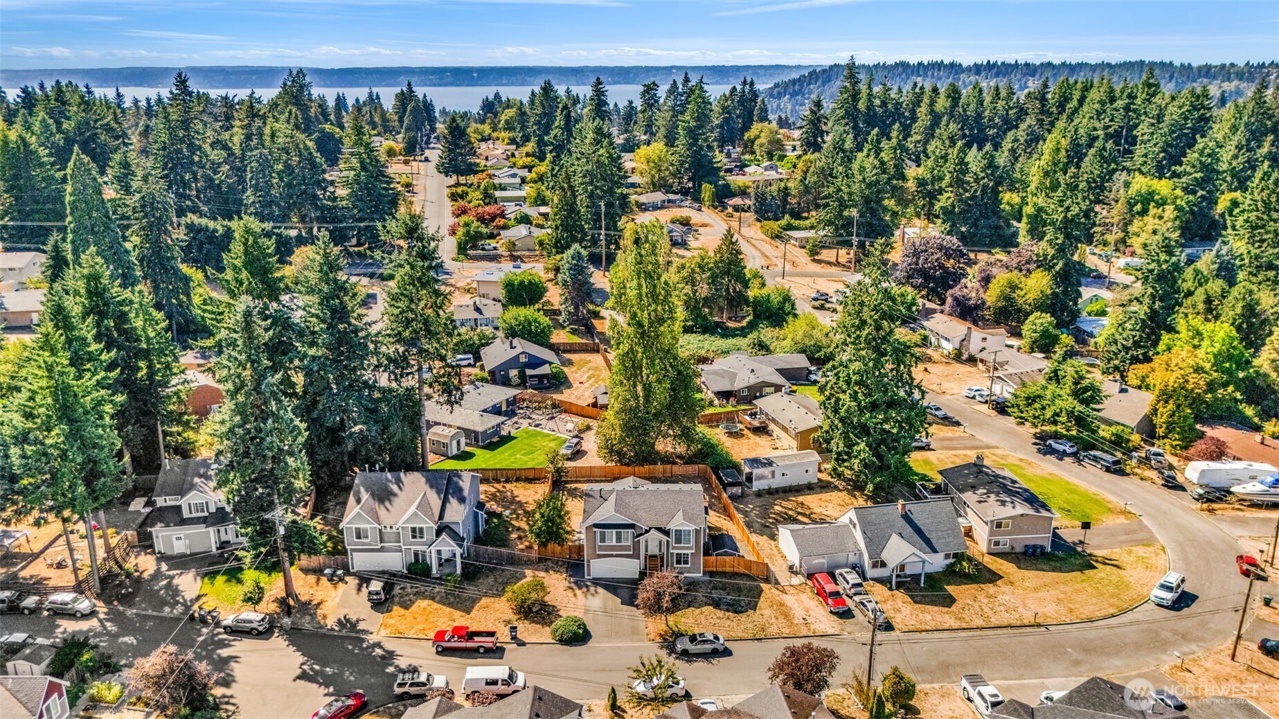 Seattle, Washington 98148, United States, 5 Bedrooms Bedrooms, ,3 BathroomsBathrooms,Residential,Active,190458