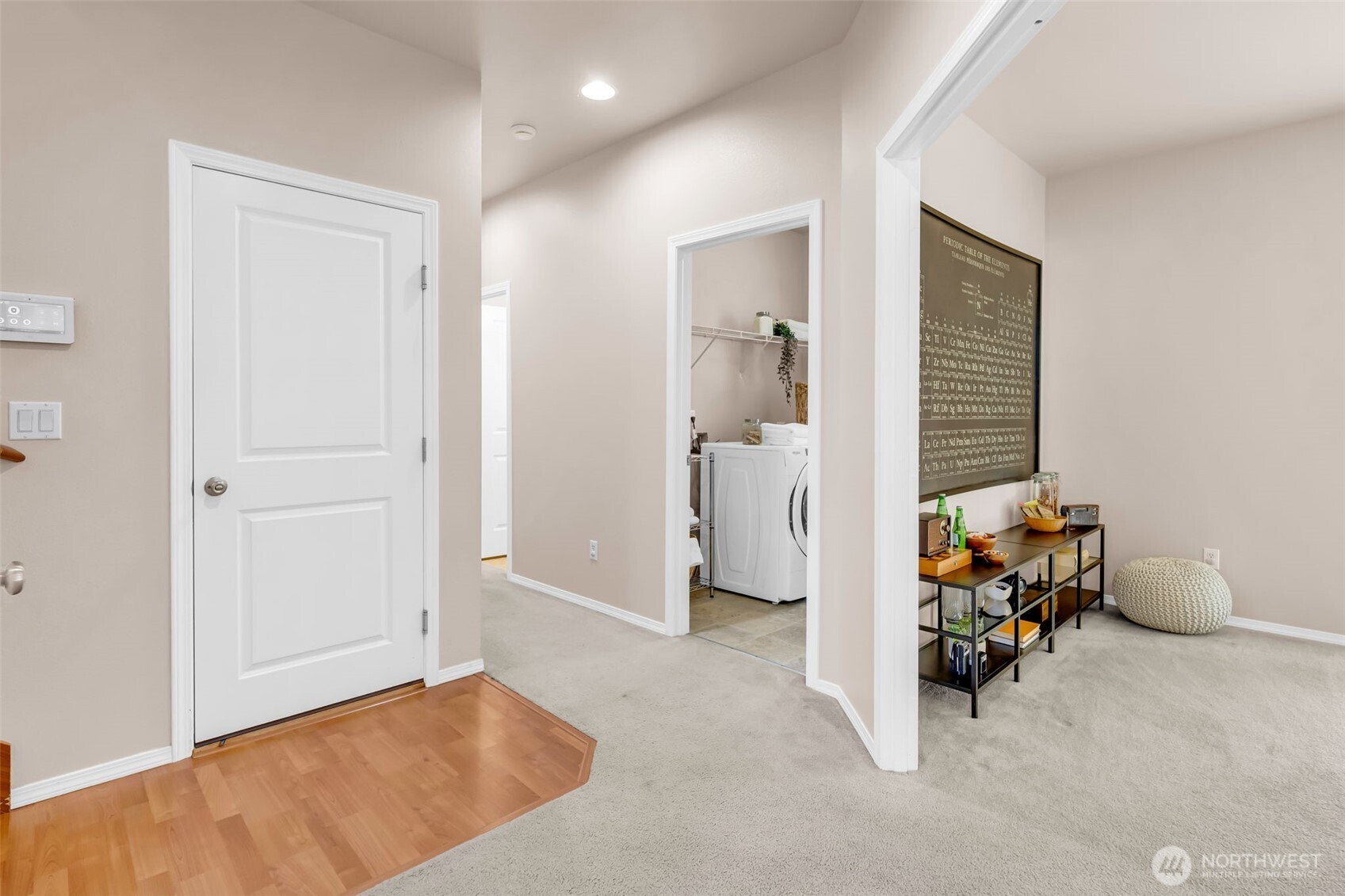 Seattle, Washington 98148, United States, 5 Bedrooms Bedrooms, ,3 BathroomsBathrooms,Residential,Active,190458