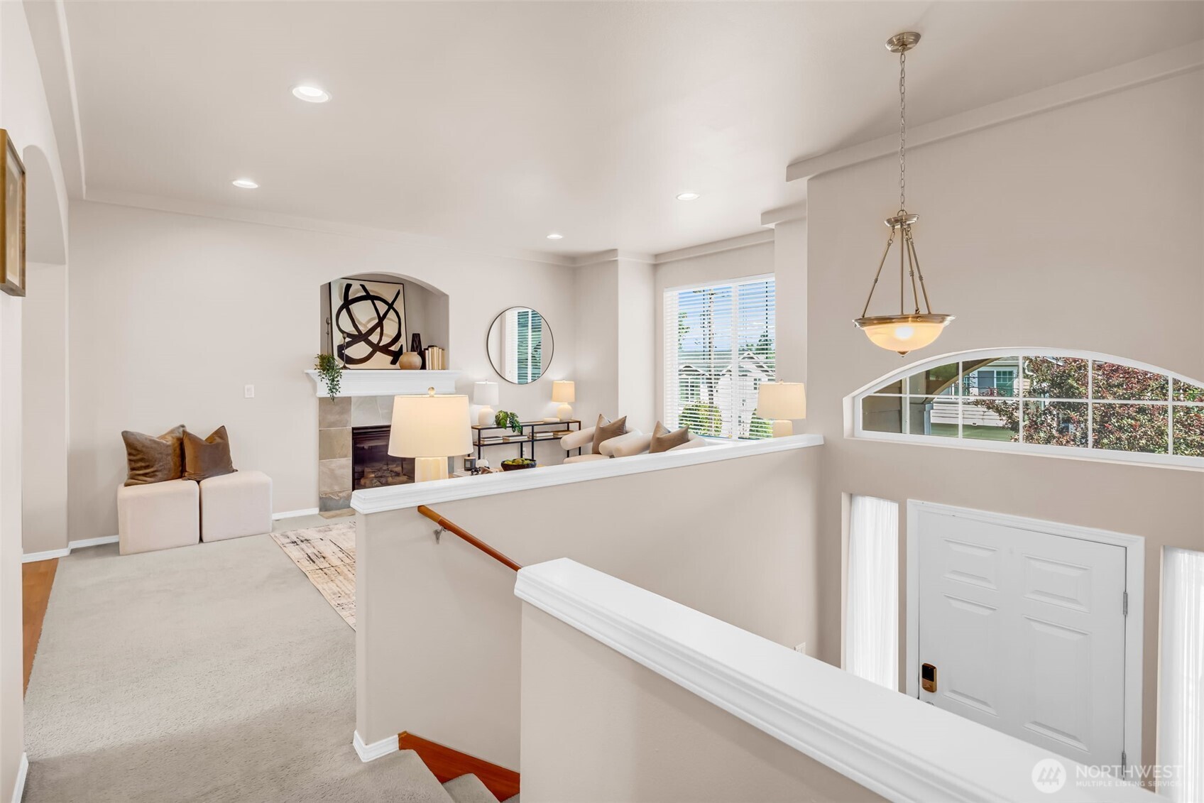 Seattle, Washington 98148, United States, 5 Bedrooms Bedrooms, ,3 BathroomsBathrooms,Residential,Active,190458