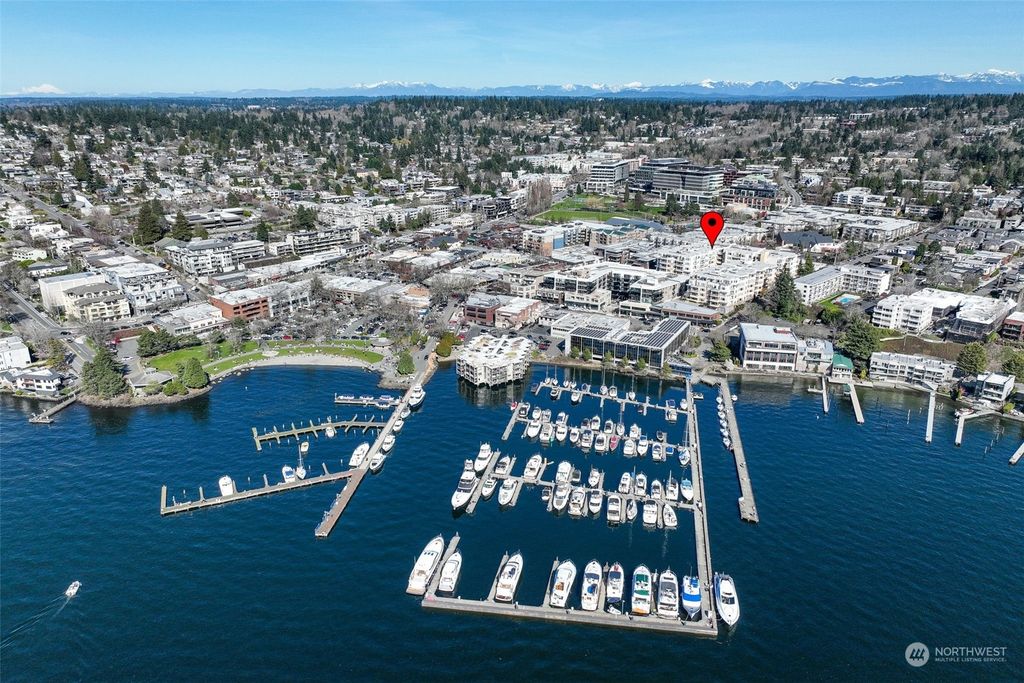 Photo of 109 2nd Street S #331, Kirkland, WA 98033 (MLS # 2211348)