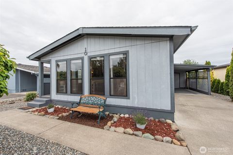 Photo of 325 N 5th Ave #10 AVE, Sequim, WA 98382 (MLS # 2534081)