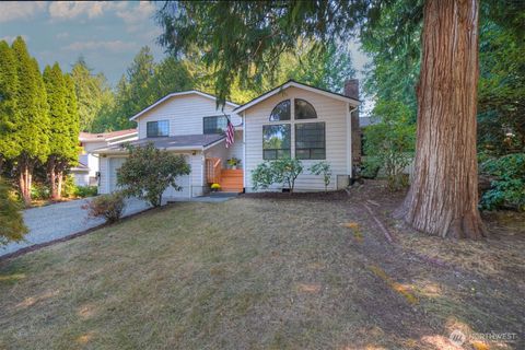 Photo of 9406 Saint Johns Place NE, Bremerton, WA 98311 (MLS # 2424512)