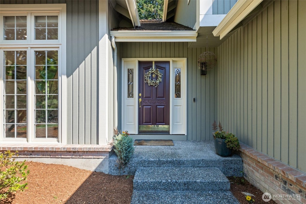 Photo of 13022 205th Place SE, Issaquah, WA 98027 (MLS # 2571337)