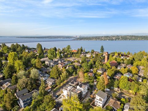 3205 B 37th Place S Seattle WA 98144