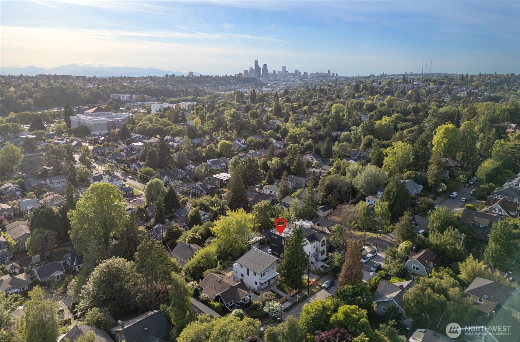 Seattle, Washington 98144, United States, 2 Bedrooms Bedrooms, ,2 BathroomsBathrooms,Residential,Active,122485