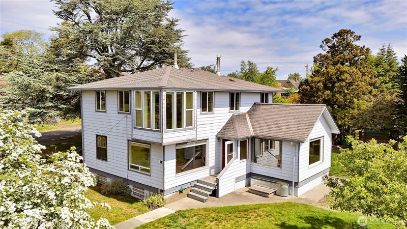 340 Pierce Street