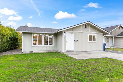Photo of 2135 S Sheridan Avenue, Tacoma, WA 98409 (MLS # 2448357) Photo of 2135 S Sheridan Avenue, Tacoma, WA 98409 (MLS # 2448357)