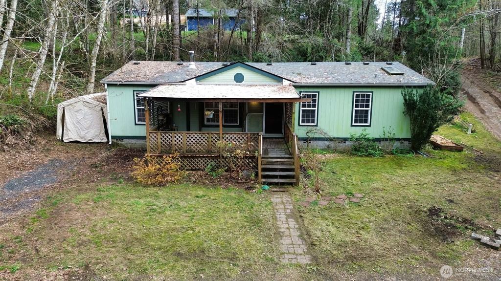 Photo of 271 E Lavender Lane Ln, Shelton, WA 98584 (MLS # 2495759)