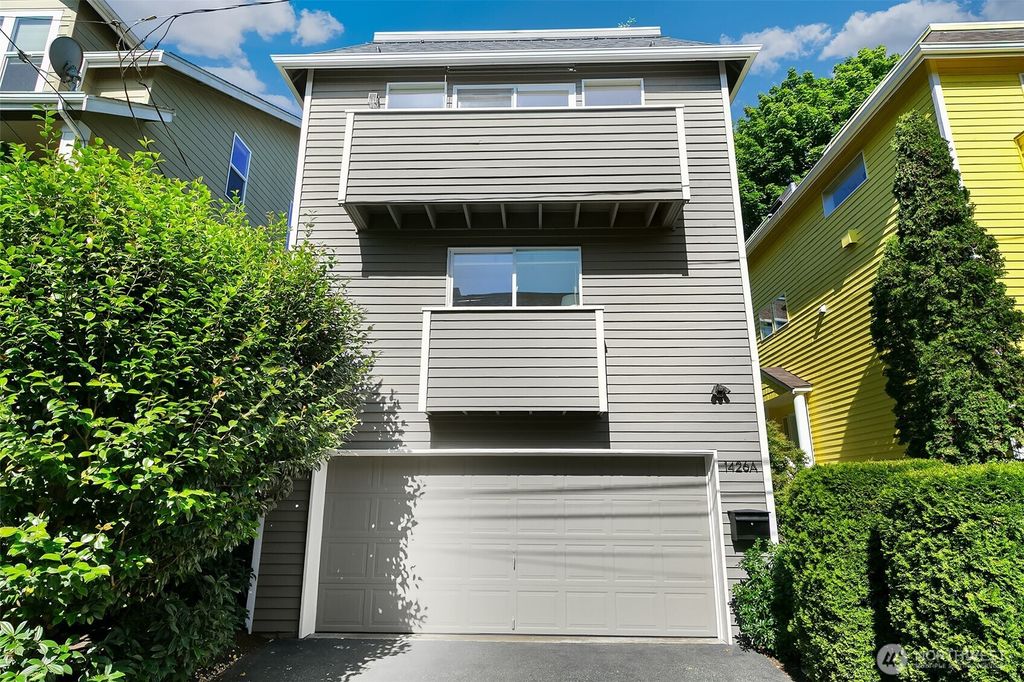 Photo of 1426 18th Avenue #A, Seattle, WA 98122 (MLS # 2546085)