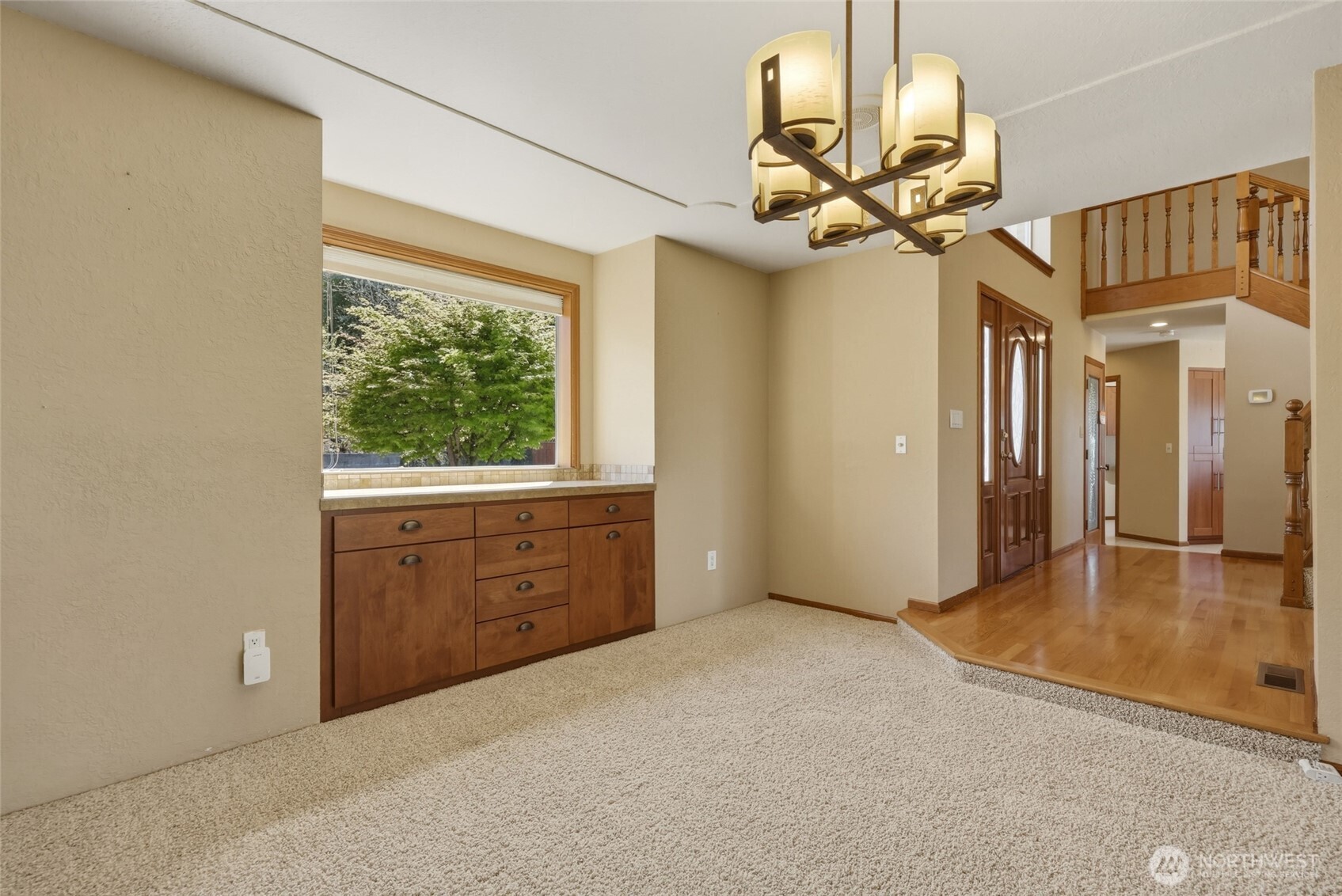 4295 Bush Mountain Drive SW
